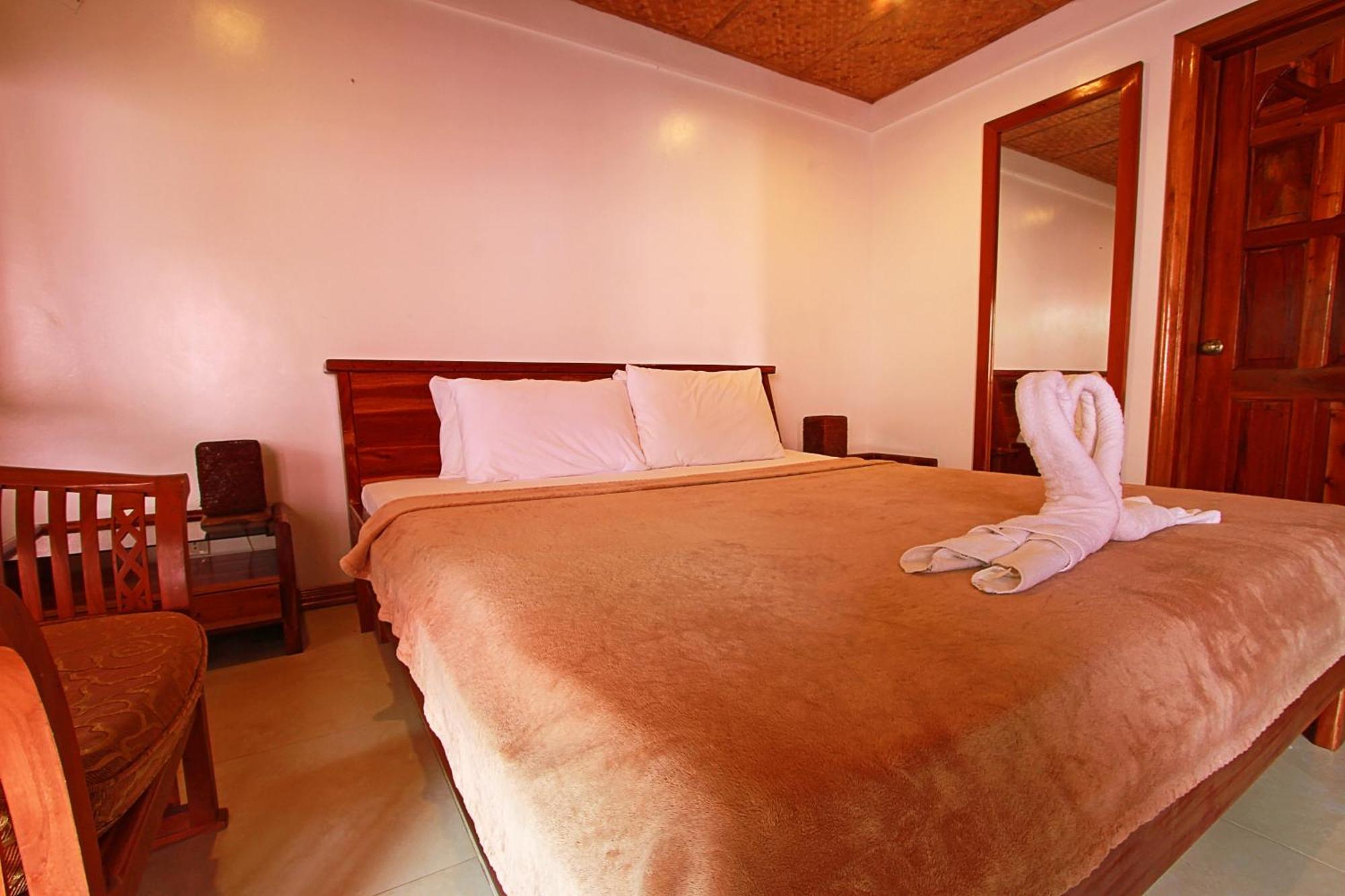 Inn Nigi Nigi Nu Noos 'e' Nu Nu Noos Balabag (Boracay)