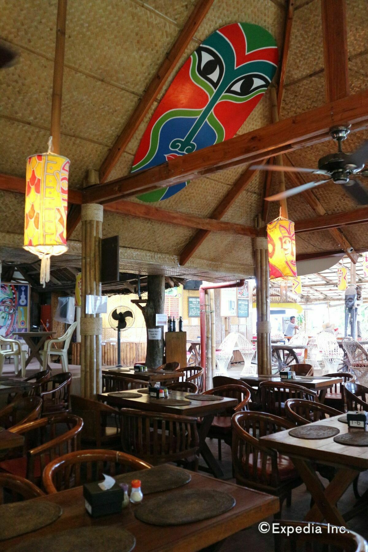 Nigi Nigi Nu Noos 'e' Nu Nu Noos Inn Balabag (Boracay)